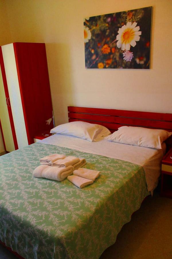 B&B Giovanna Gms Porto Cesareo Buitenkant foto